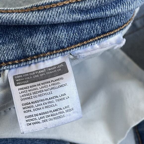 Levi’s Wedgie Straight Jeans Button Fly High Rise Distressed Size 31 - Picture 5 of 7